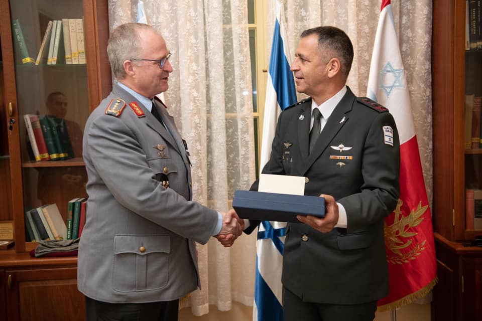 Eberhard Zorn, Generalinspekteur der Bundeswehr, und Stabschef der Israelischen Verteidigungsstreitkräfte, Aviv Kochavi.